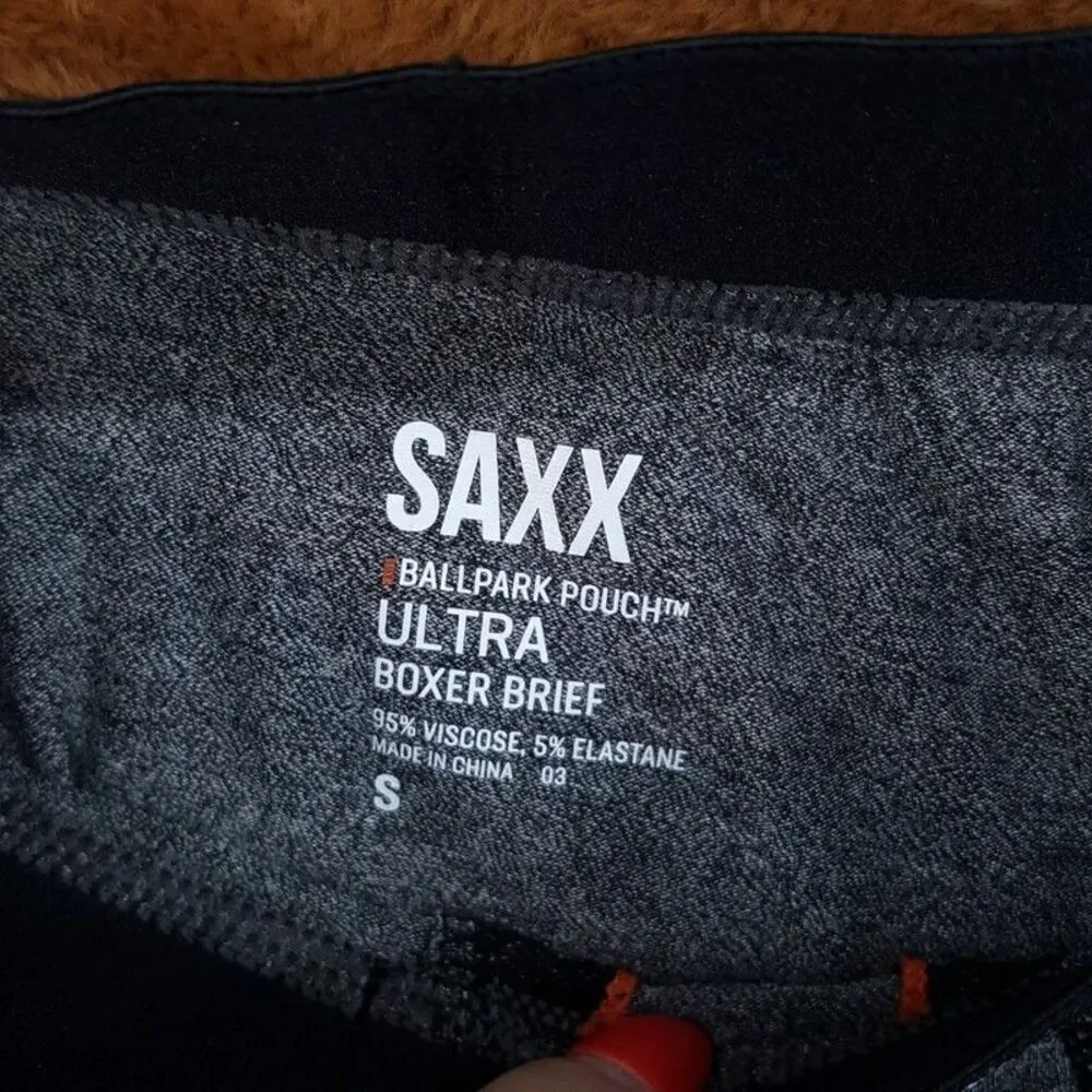 SAXX Boxer Briefs Mens Small Grey Ultra Ballpark Pouch
